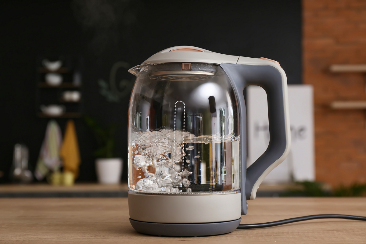Tea kettle
