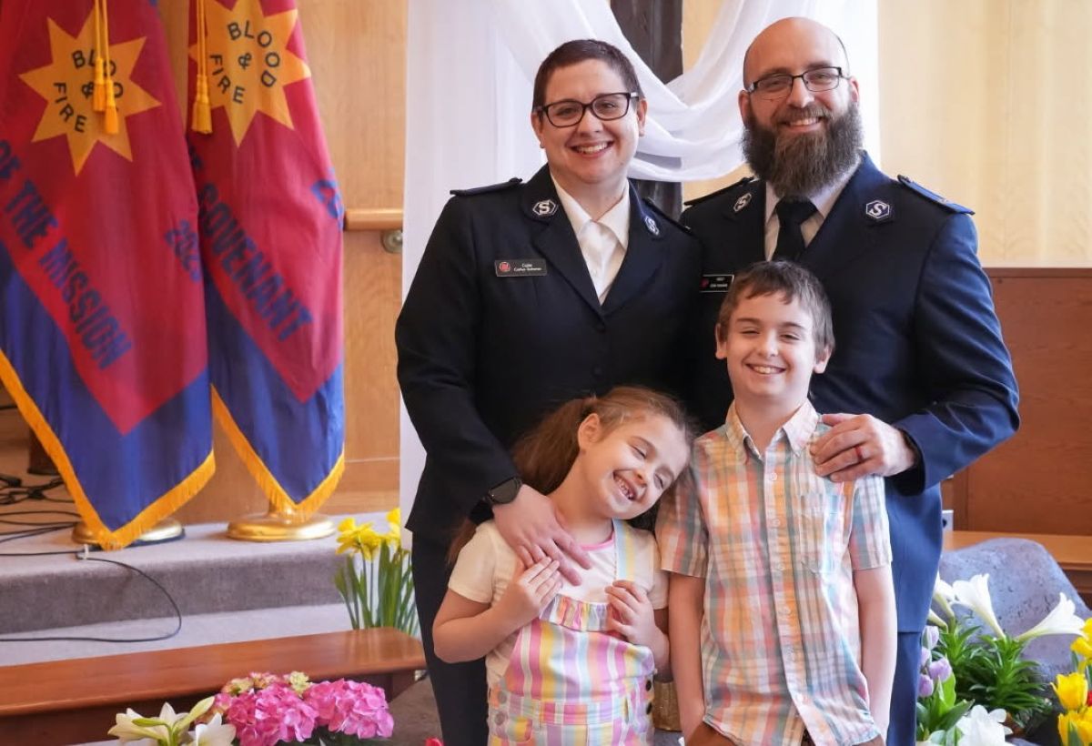 New Salvation Army lieutenants and their children