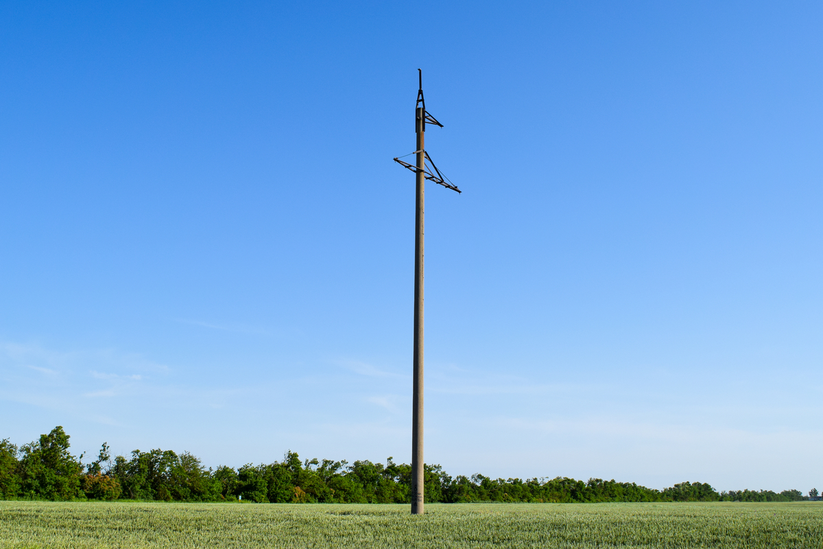 Electric pole