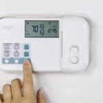 Heating thermostat