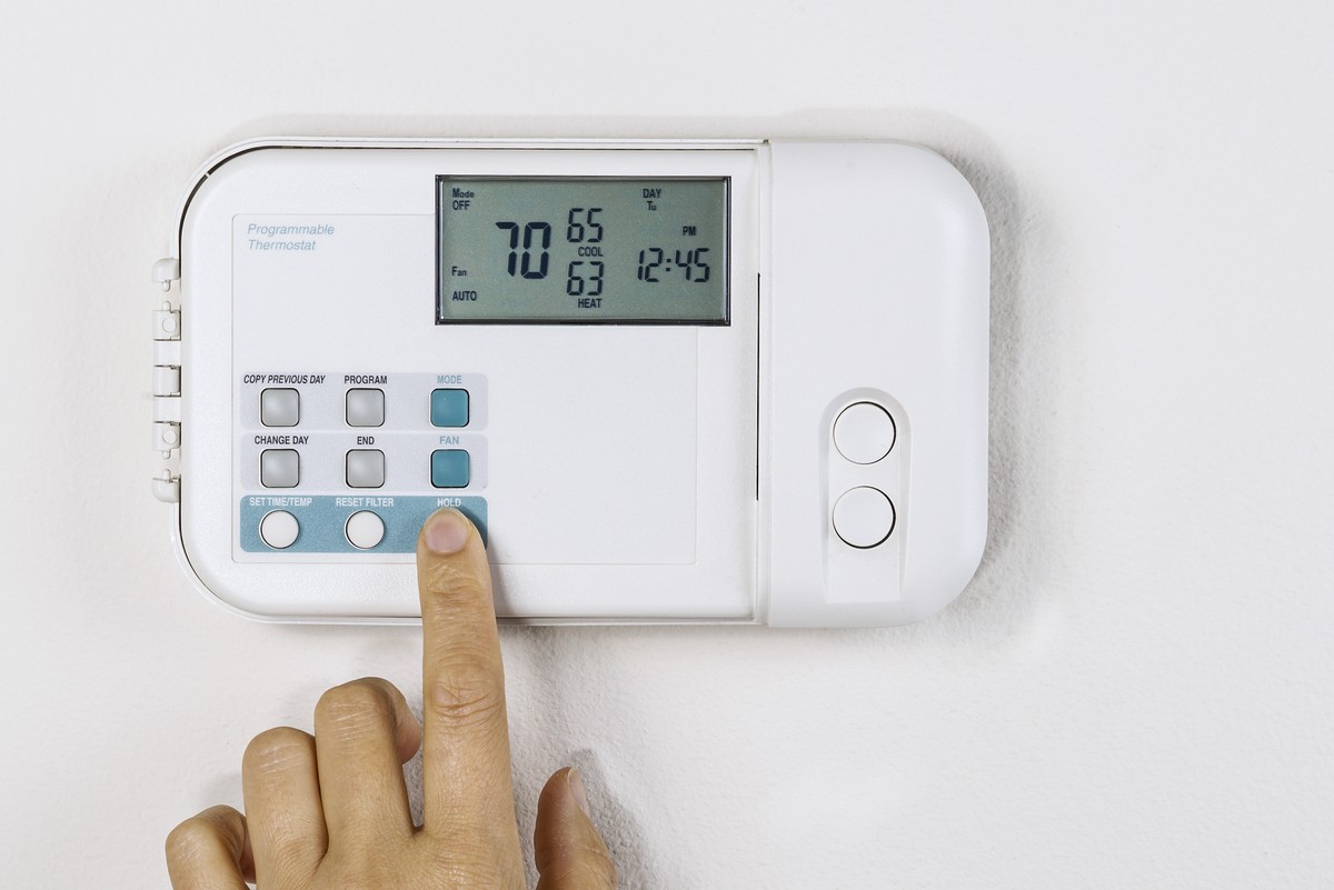 Heating thermostat