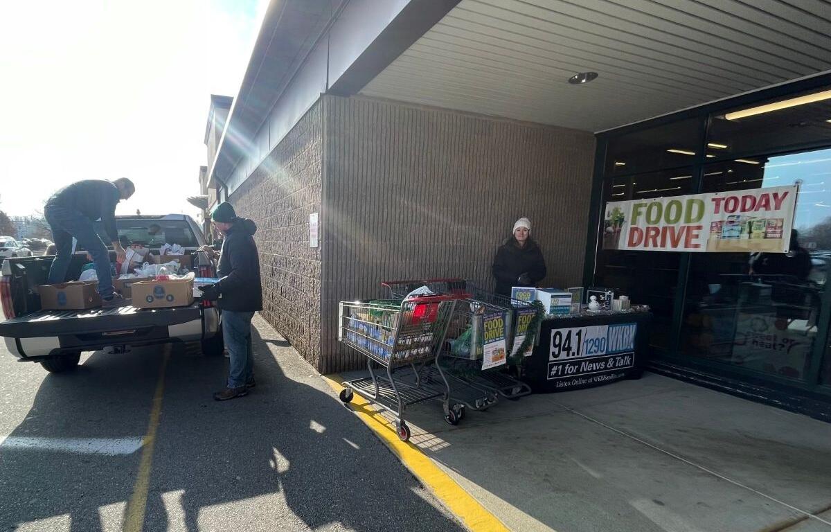 Fenton Family Food Drive