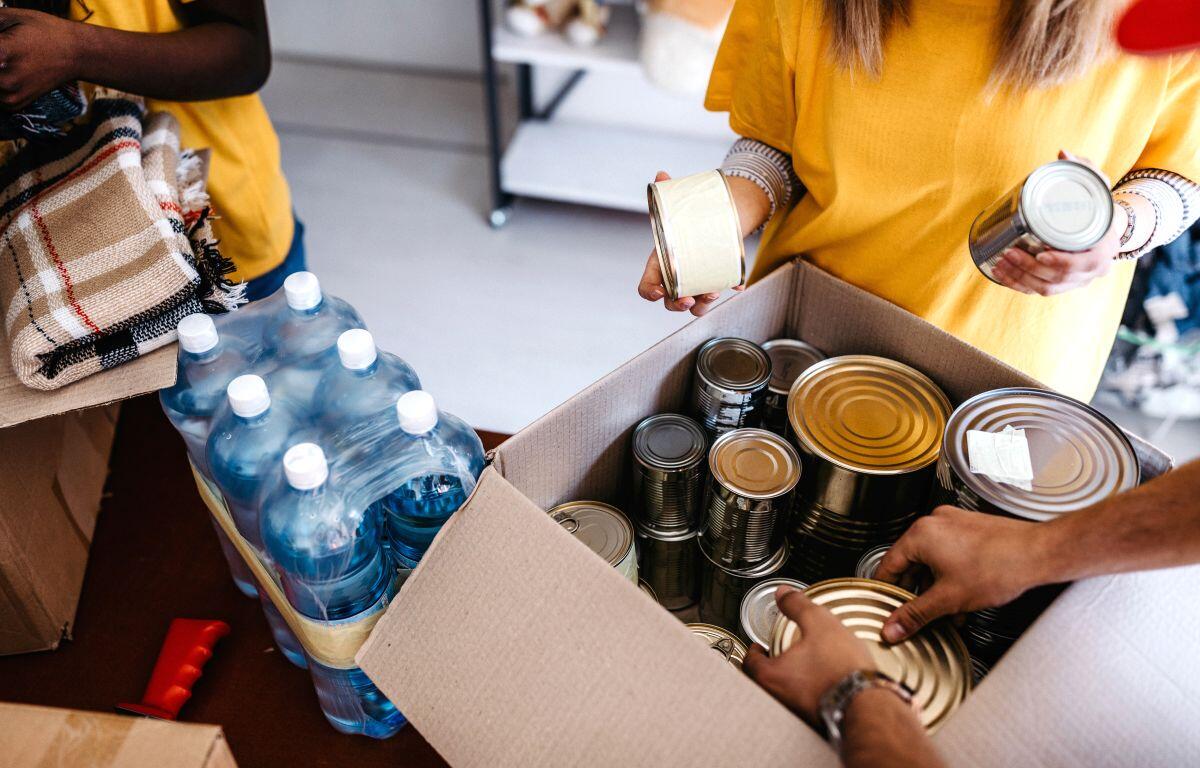Volunteers at food pantry